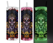 Load image into Gallery viewer, Preorder Bruja Color changing 20oz Tumbler
